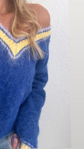 Kuschelpullover “Flauschgeflüster“ Azurblau
