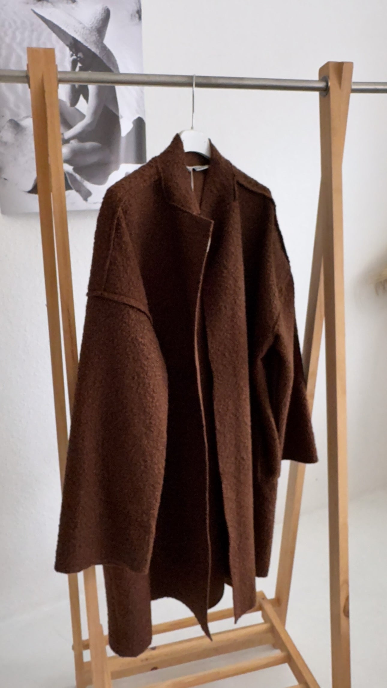 Mantel Aurelia – Offen & Stilvoll