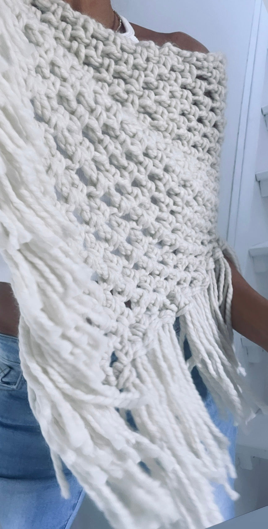 Elfenbein Hippie  Poncho Handarbeit gehäkelt