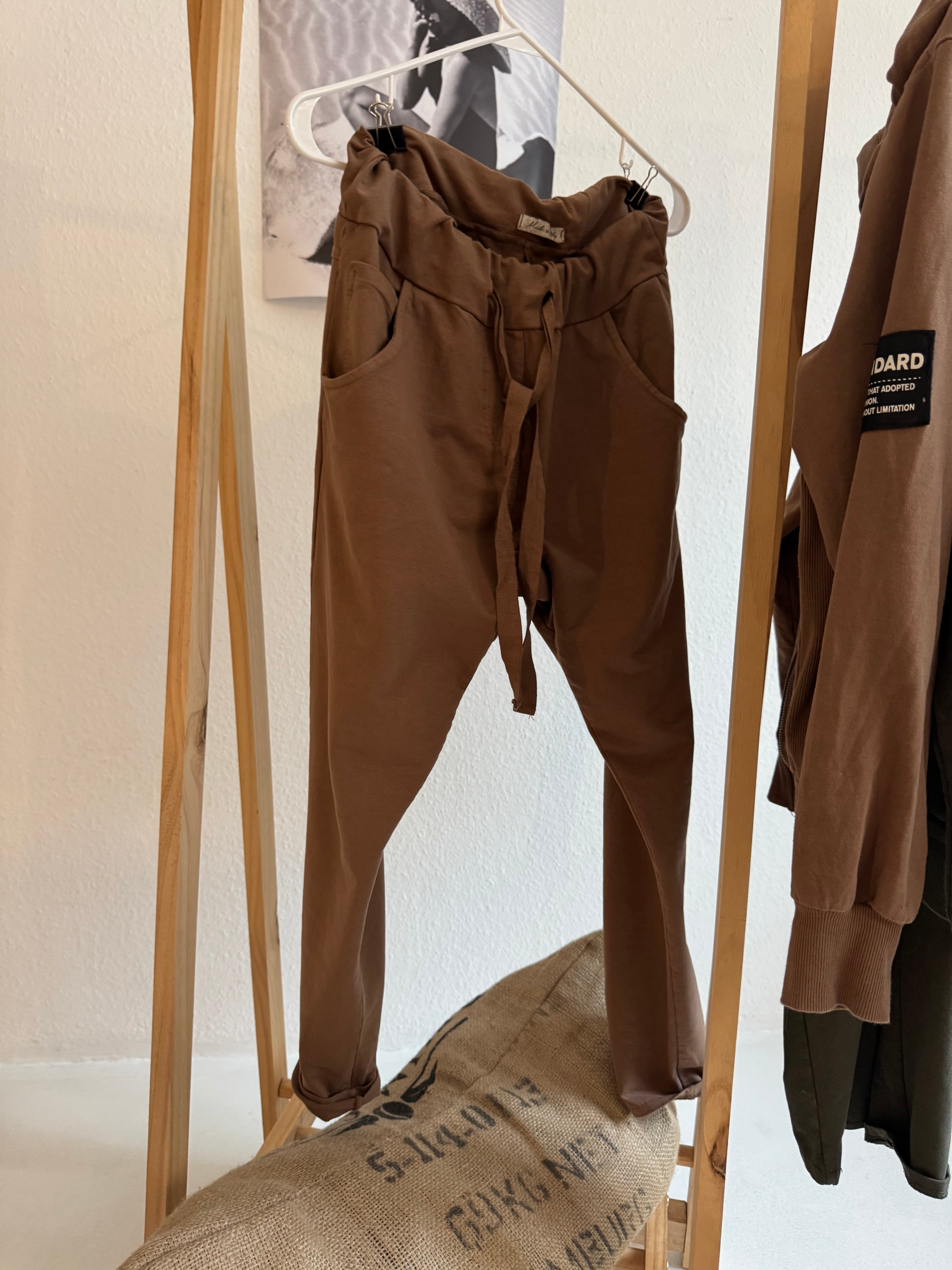 Jogger Set braun & olive