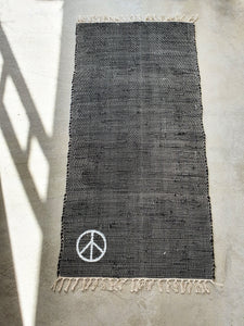 Teppich "Peace & Love" 70 x 140 schwarz