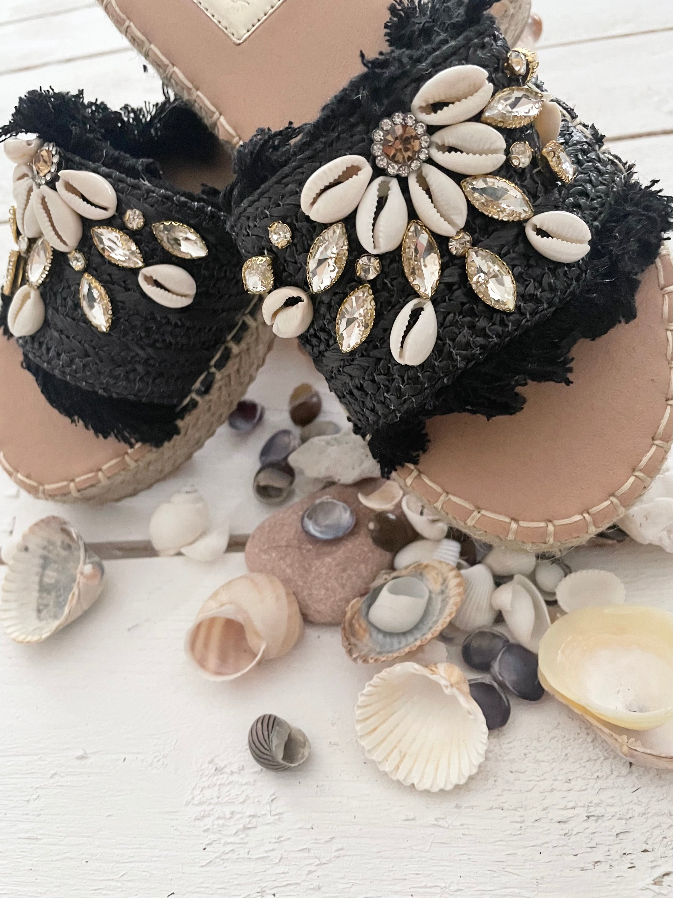 Boho Sommer Sandalen Schläppchen "Shell"